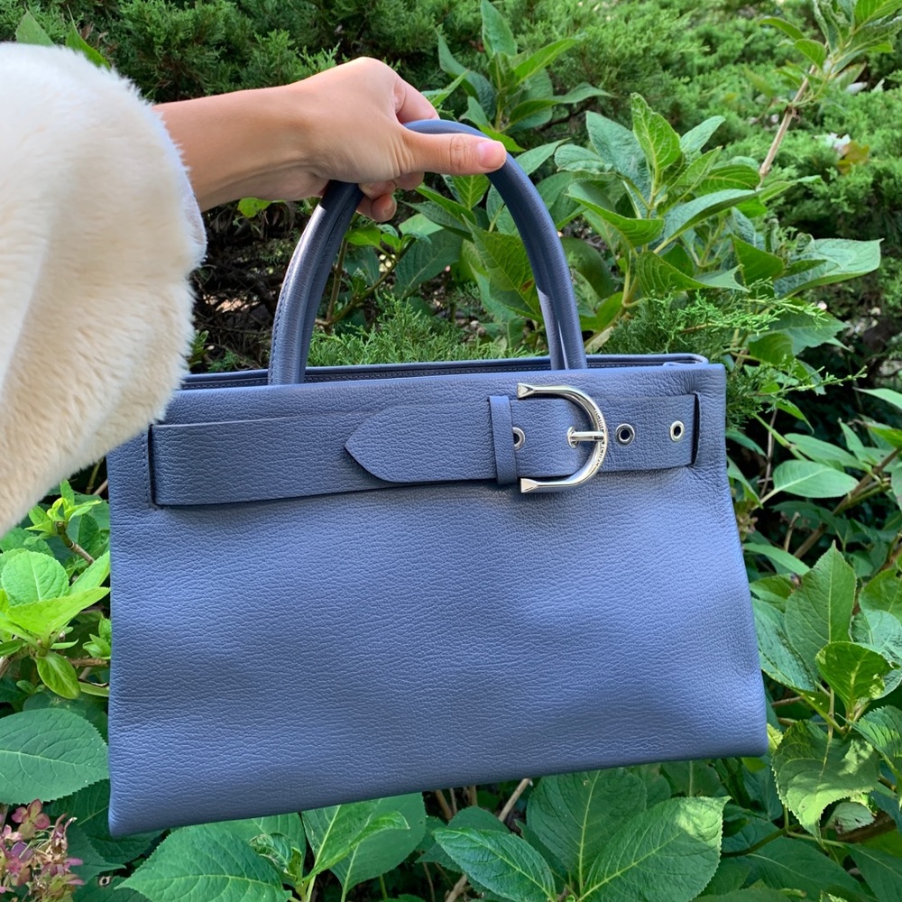 RARE PRISTINE Henri Bendel Riverside Carryall